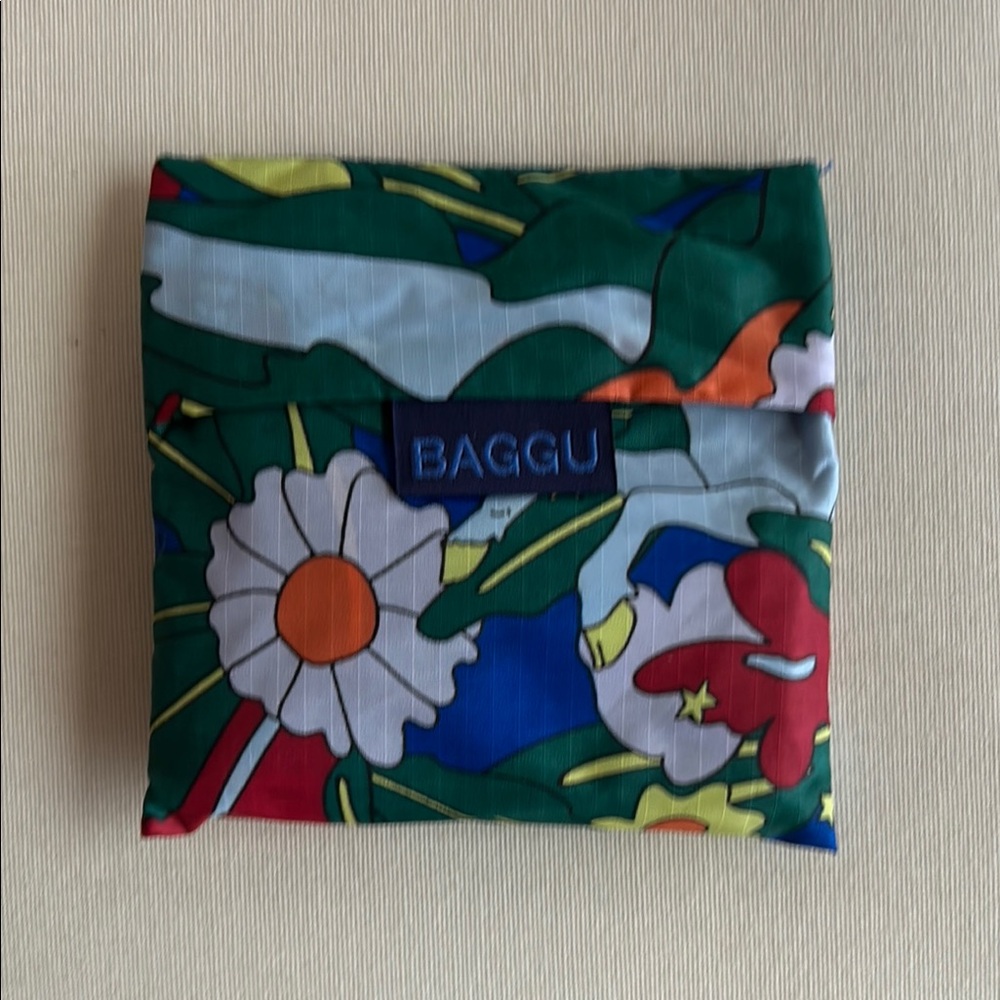 BAGGU Taurus Zodiac Astrology Tote